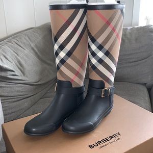 Burberry rain boots